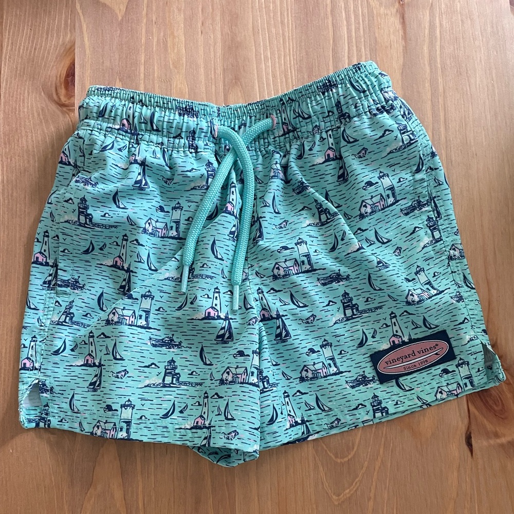Vineyard vine swim trunks